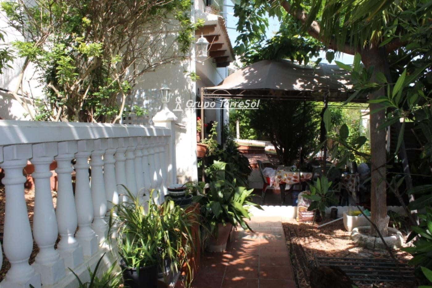 7 chambre Villa/Maison à vendre à La Pobla de Montornes avec piscine garage - 293 000 € (Ref: 9534713)