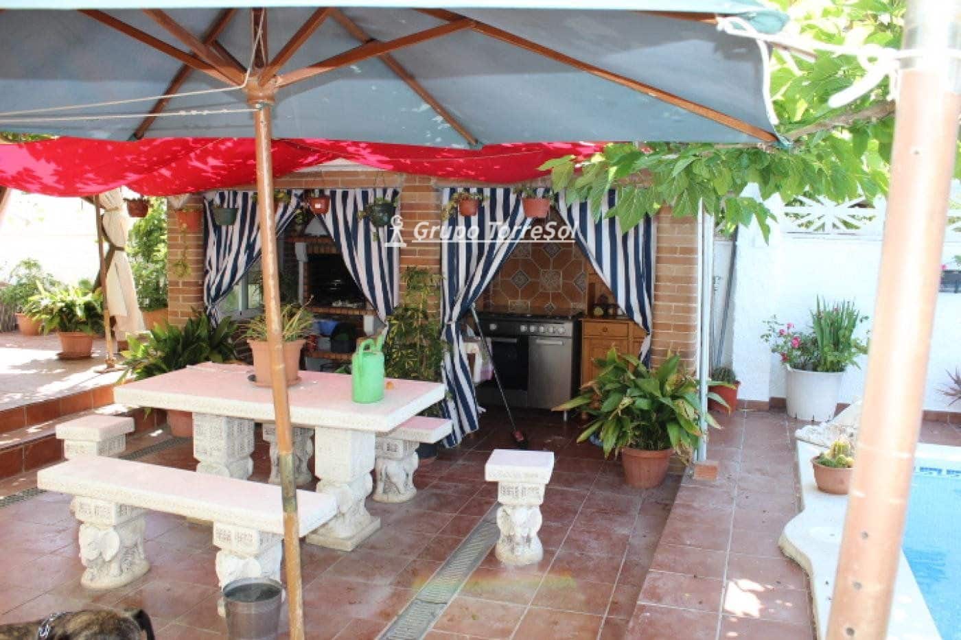 7 chambre Villa/Maison à vendre à La Pobla de Montornes avec piscine garage - 293 000 € (Ref: 9534713)