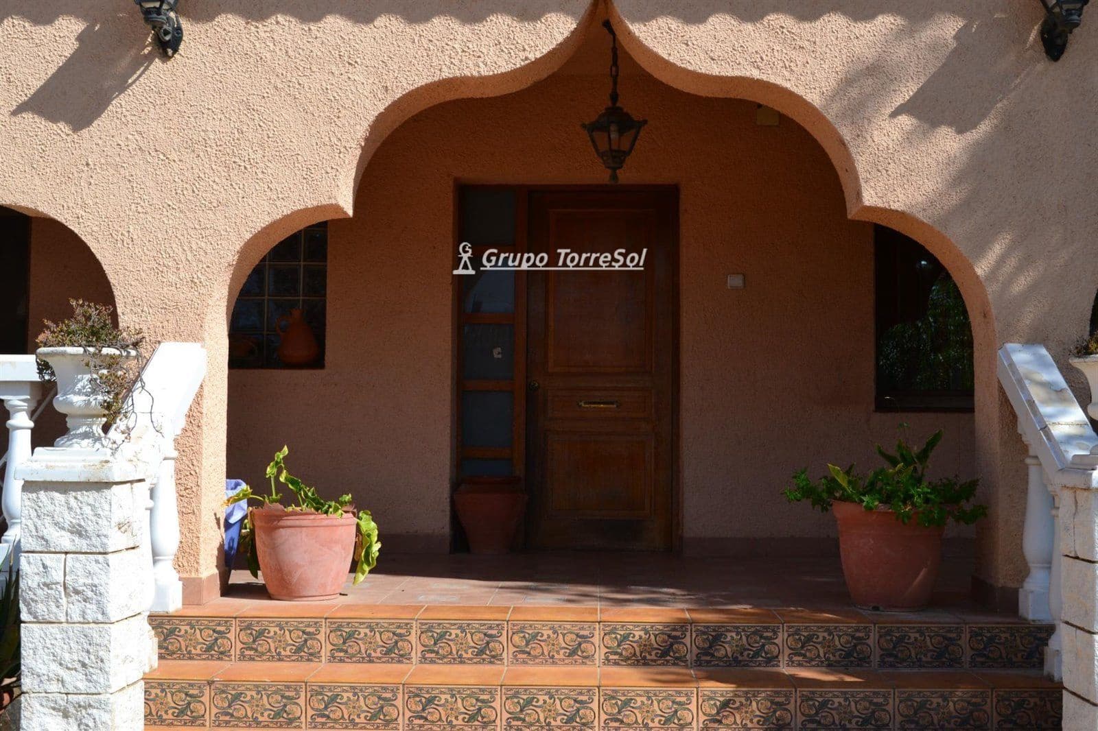 4 soverom Villa til salgs i Llorenc del Penedes med garasje - € 299 990 (Ref: 9534715)