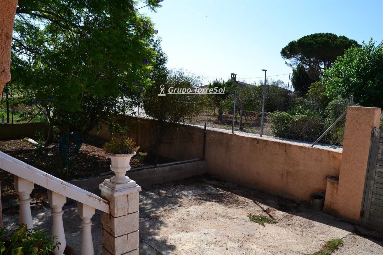 4 soverom Villa til salgs i Llorenc del Penedes med garasje - € 299 990 (Ref: 9534715)