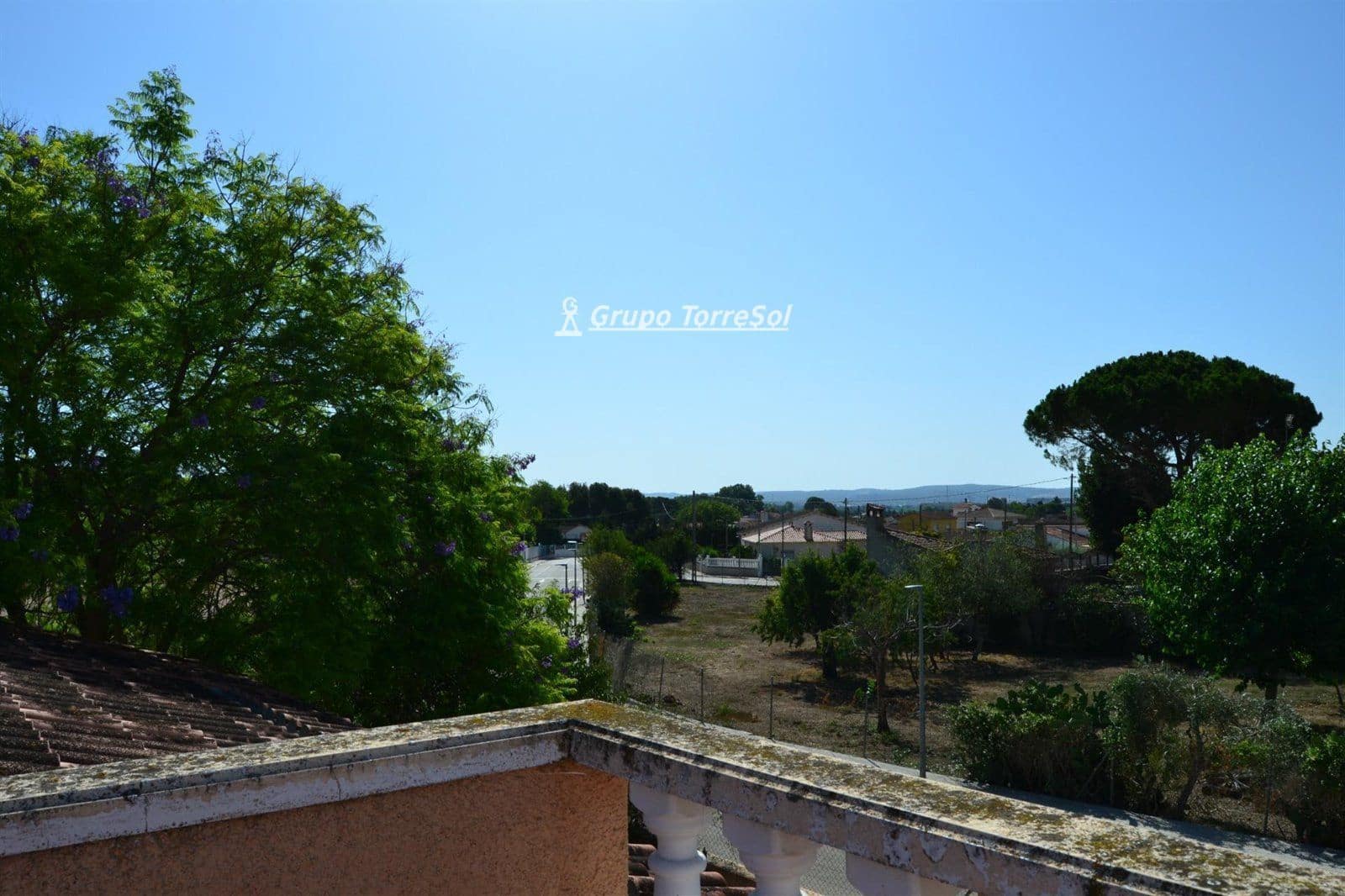 4 soverom Villa til salgs i Llorenc del Penedes med garasje - € 299 990 (Ref: 9534715)