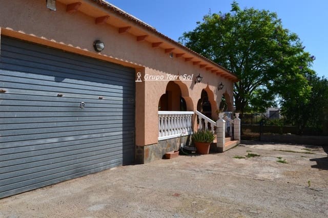4 soverom Villa til salgs i Llorenç del Penedès med garasje - € 299 990 (Ref: 9534715)