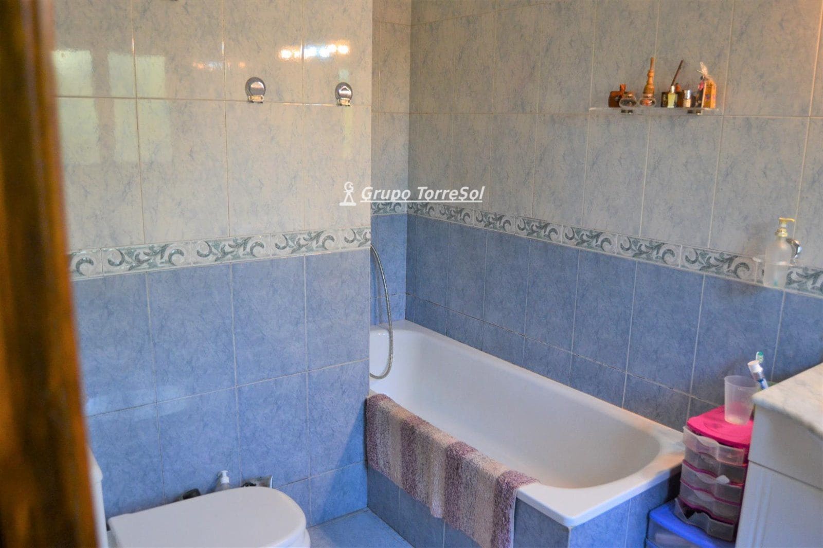 4 soverom Villa til salgs i Llorenc del Penedes med garasje - € 299 990 (Ref: 9534715)