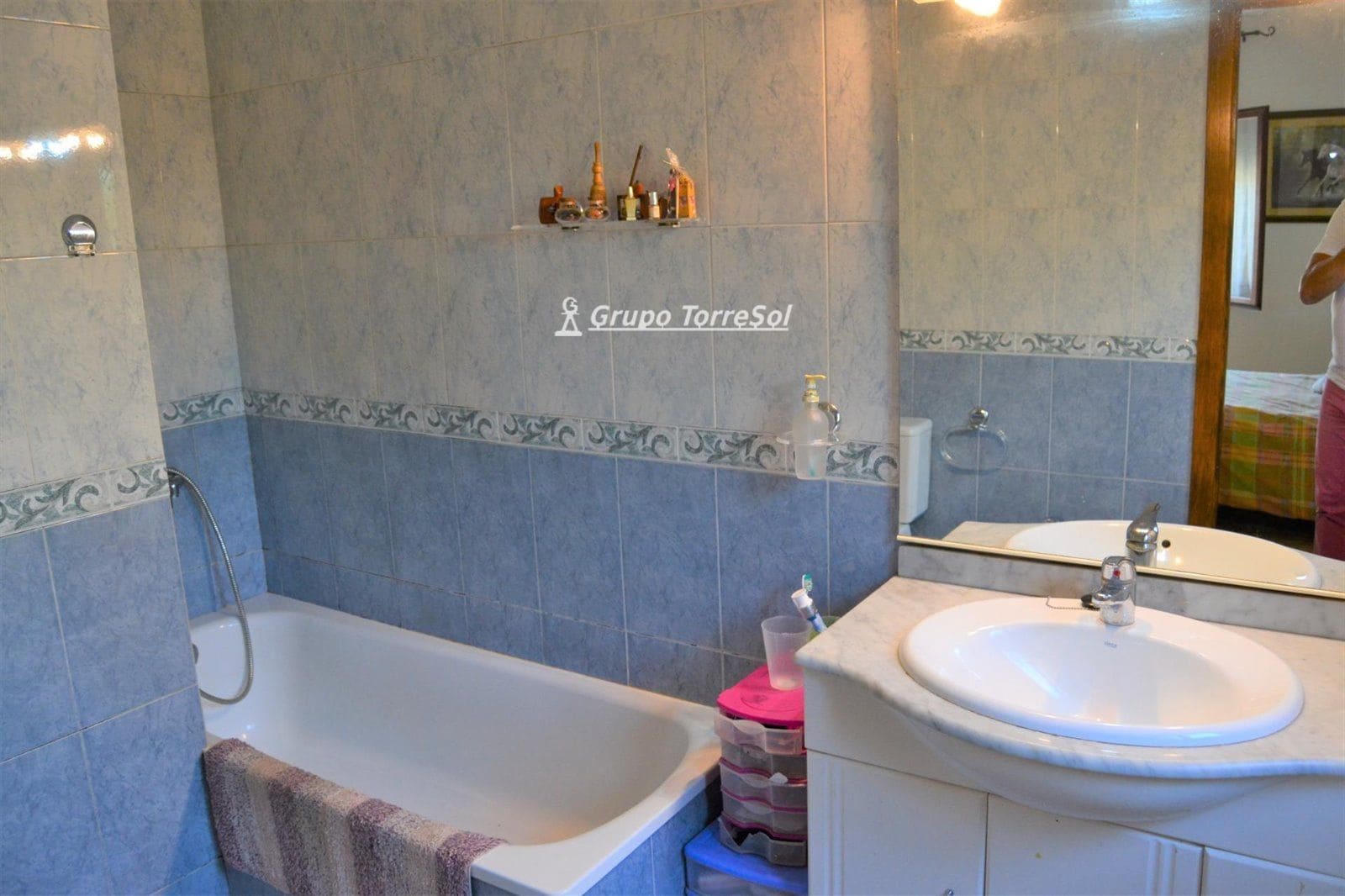 4 soverom Villa til salgs i Llorenc del Penedes med garasje - € 299 990 (Ref: 9534715)