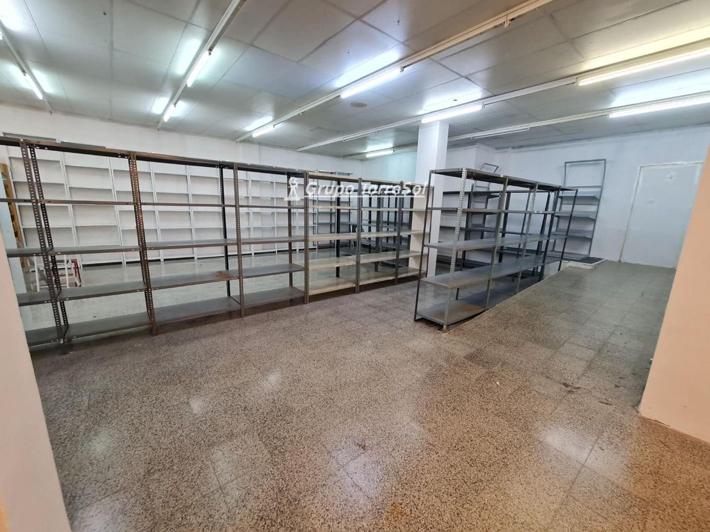 Local Comercial en Torredembarra en alquiler - 650 € (Ref: 9534718)