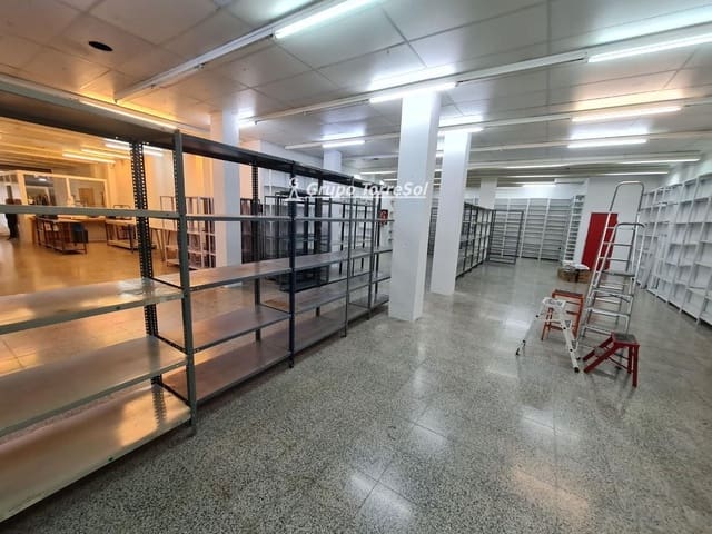 Local Comercial en Torredembarra en alquiler - 650 € (Ref: 9534718)