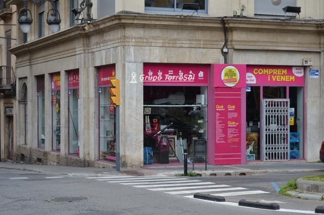 Commercieel te huur in Tarragona stad - € 1.990 (Ref: 9534724)