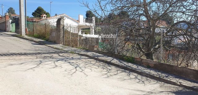 Tontti myytävänä paikassa Sant Llorenç d'Hortons - 70 000 € (Ref: 9534726)