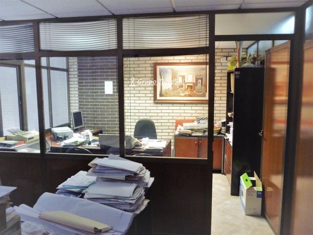 Komercyjne na sprzedaż w Sant Pere i Sant Pau, Miasto Tarragona - 89 500 € (Ref: 9534728)