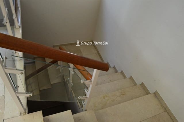 3 slaapkamer Commercieel te huur in Tarragona stad - € 2.000 (Ref: 9534731)