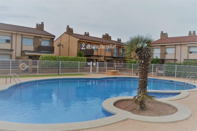 3 bedroom Townhouse for sale in Vilafortuny, Cambrils with pool garage - € 415,000 (Ref: 9534733)