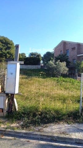 Działka budowlana na sprzedaż w El Vendrell - 68 000 € (Ref: 9536152)