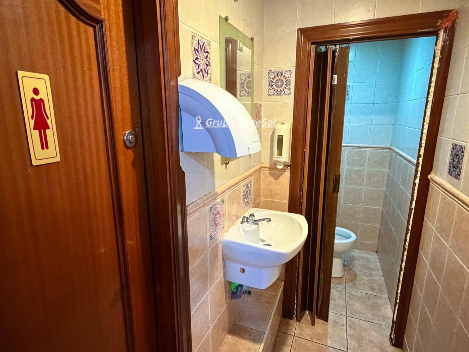 Gewerbe zu verkaufen in Segur de Calafell - 299.000 € (Ref: 9536161)