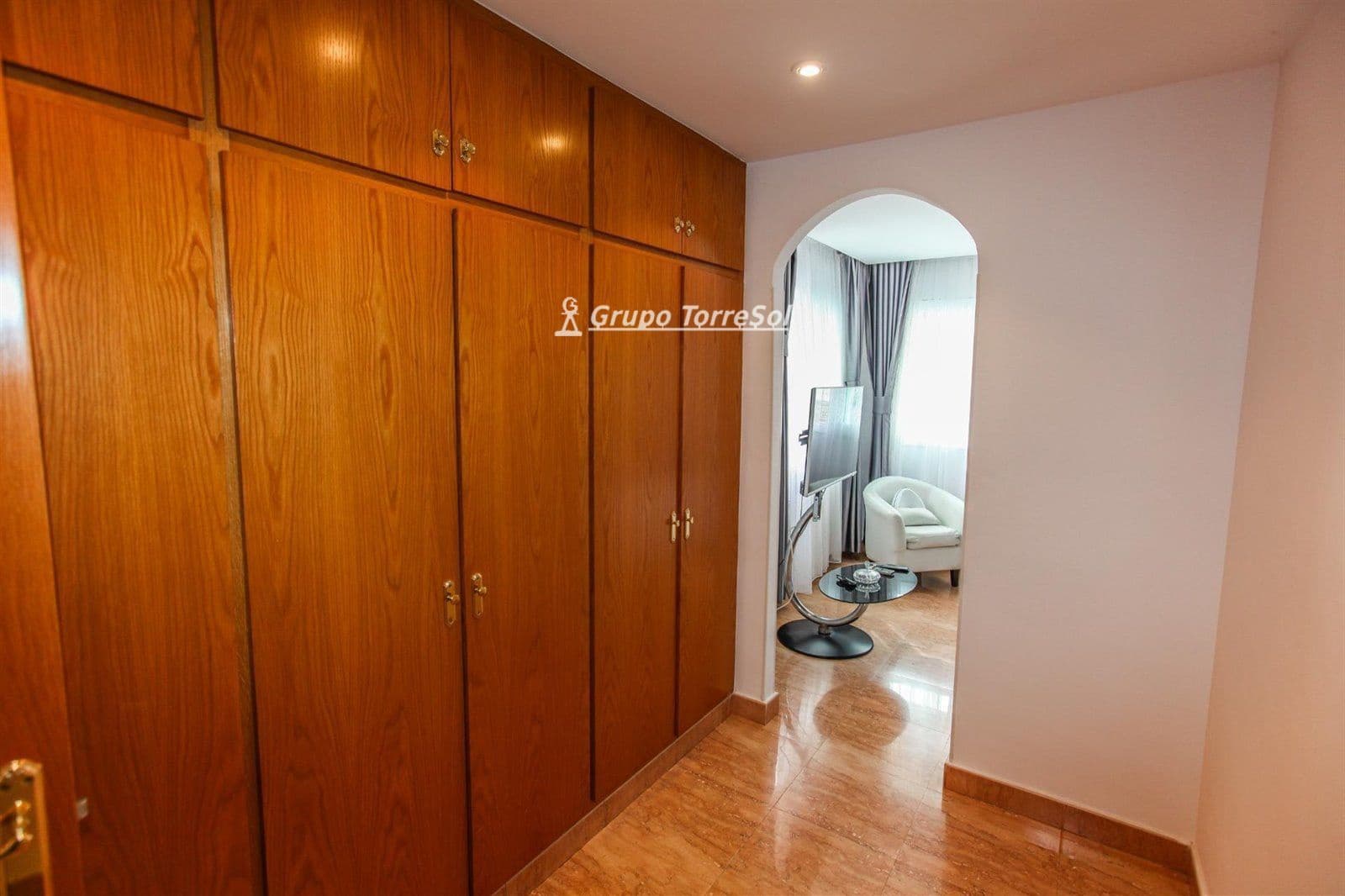 5 soverom Villa til salgs i Roda de Bara med svømmebasseng garasje - € 690 000 (Ref: 9536162)