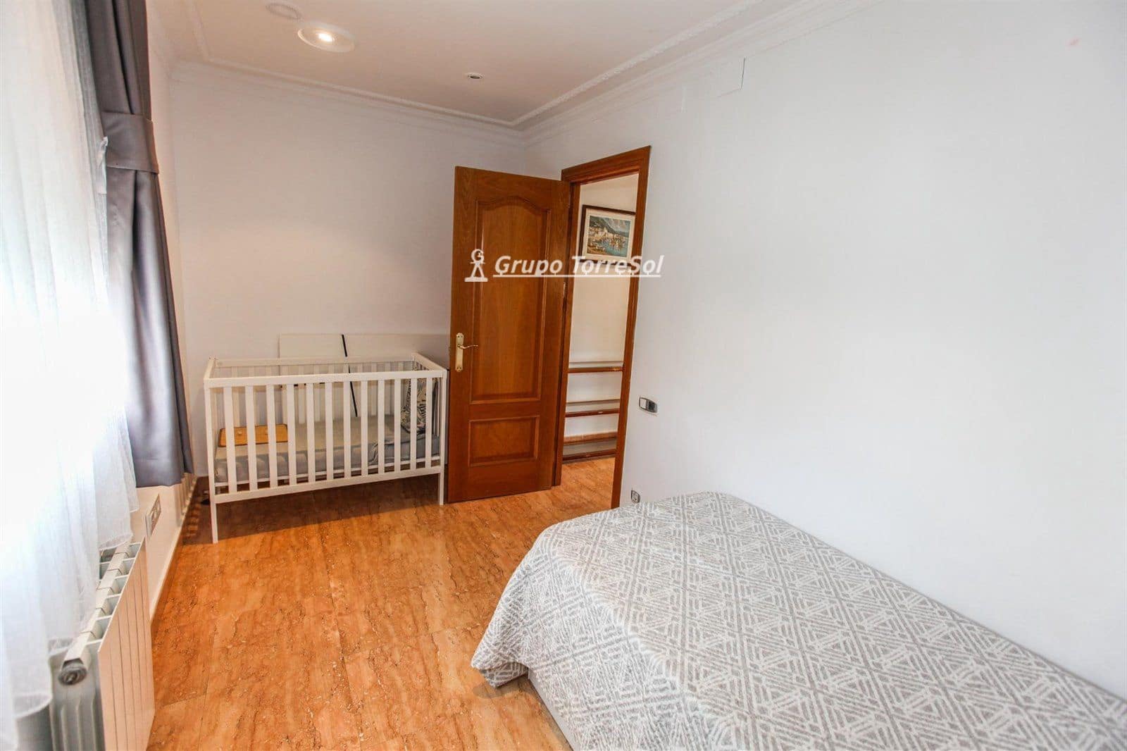 5 soverom Villa til salgs i Roda de Bara med svømmebasseng garasje - € 690 000 (Ref: 9536162)