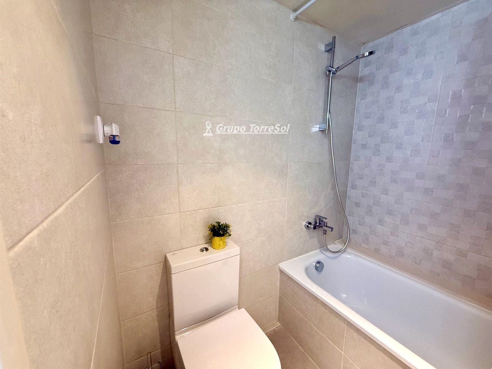 3 soveværelse Lejlighed til salg i Calafell med swimmingpool - € 335.000 (Ref: 9536168)