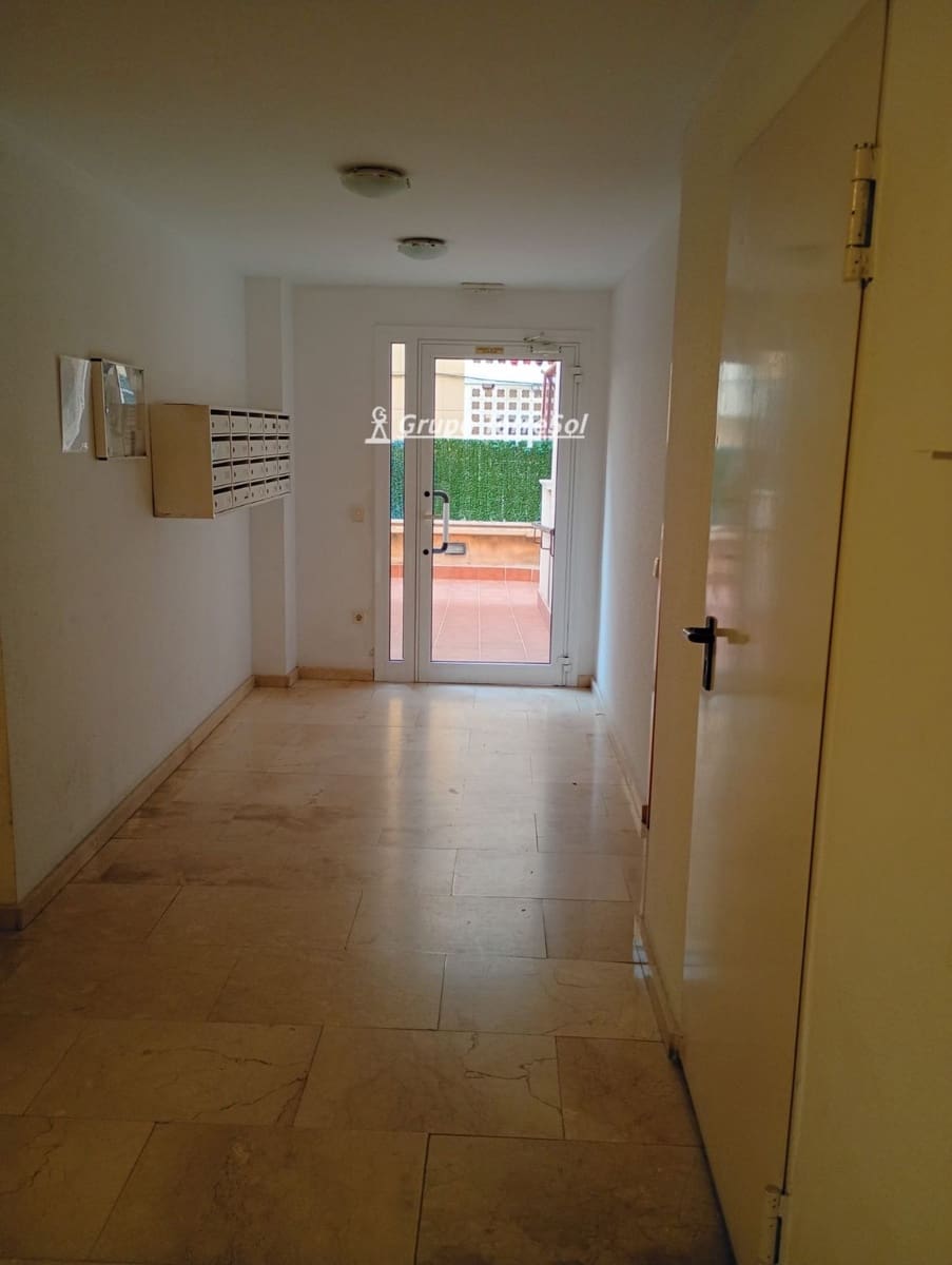2 bedroom Flat for sale in Segur de Calafell with garage - € 205,000 (Ref: 9536173)