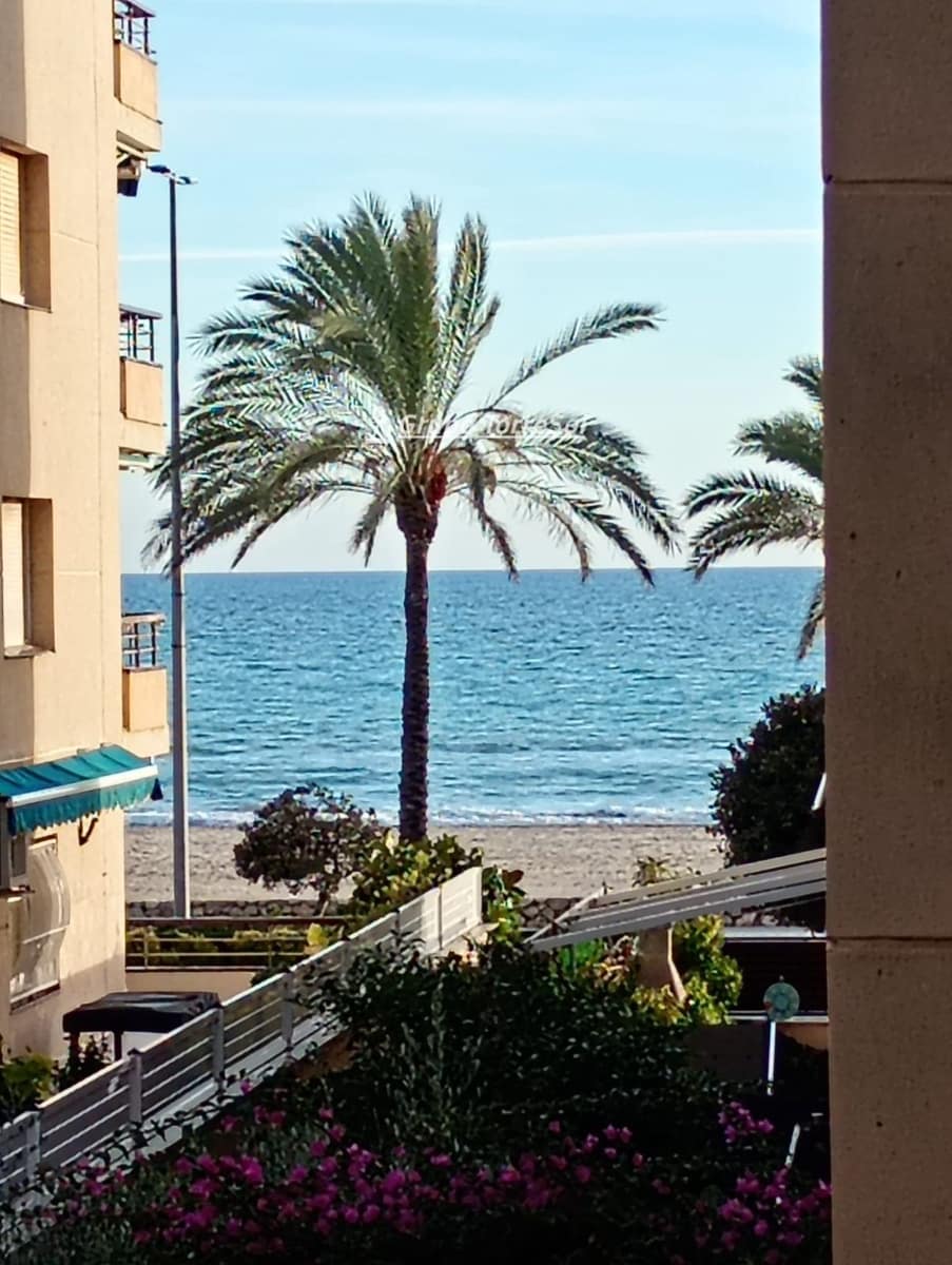 2 bedroom Flat for sale in Segur de Calafell with garage - € 205,000 (Ref: 9536173)