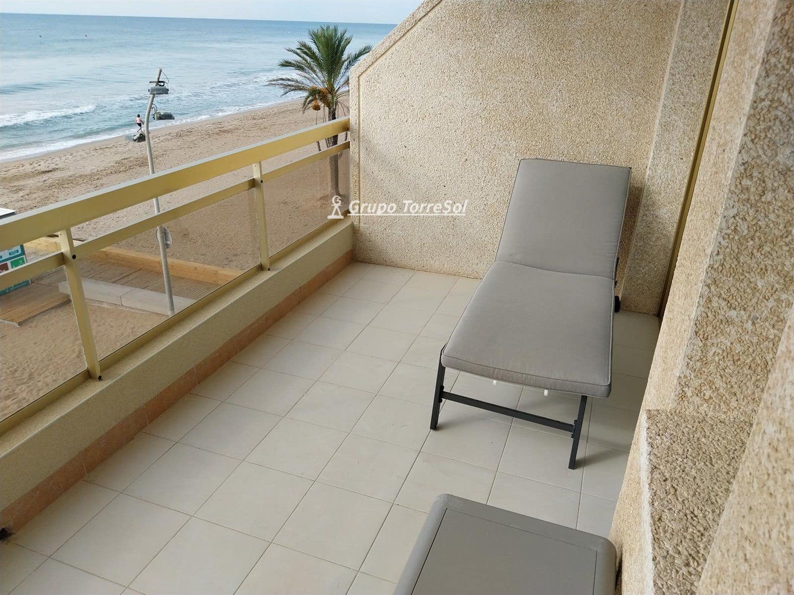 3 bedroom Flat for sale in Calafell with garage - € 450,000 (Ref: 9536176)