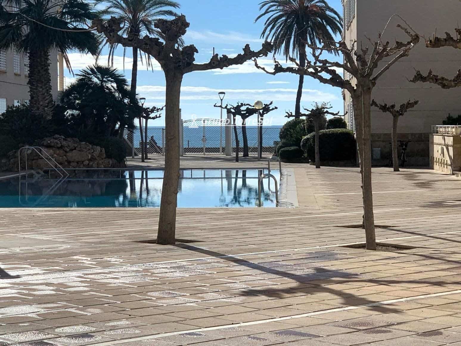 4 bedroom Flat for sale in El Vendrell with pool garage - € 345,000 (Ref: 9536179)