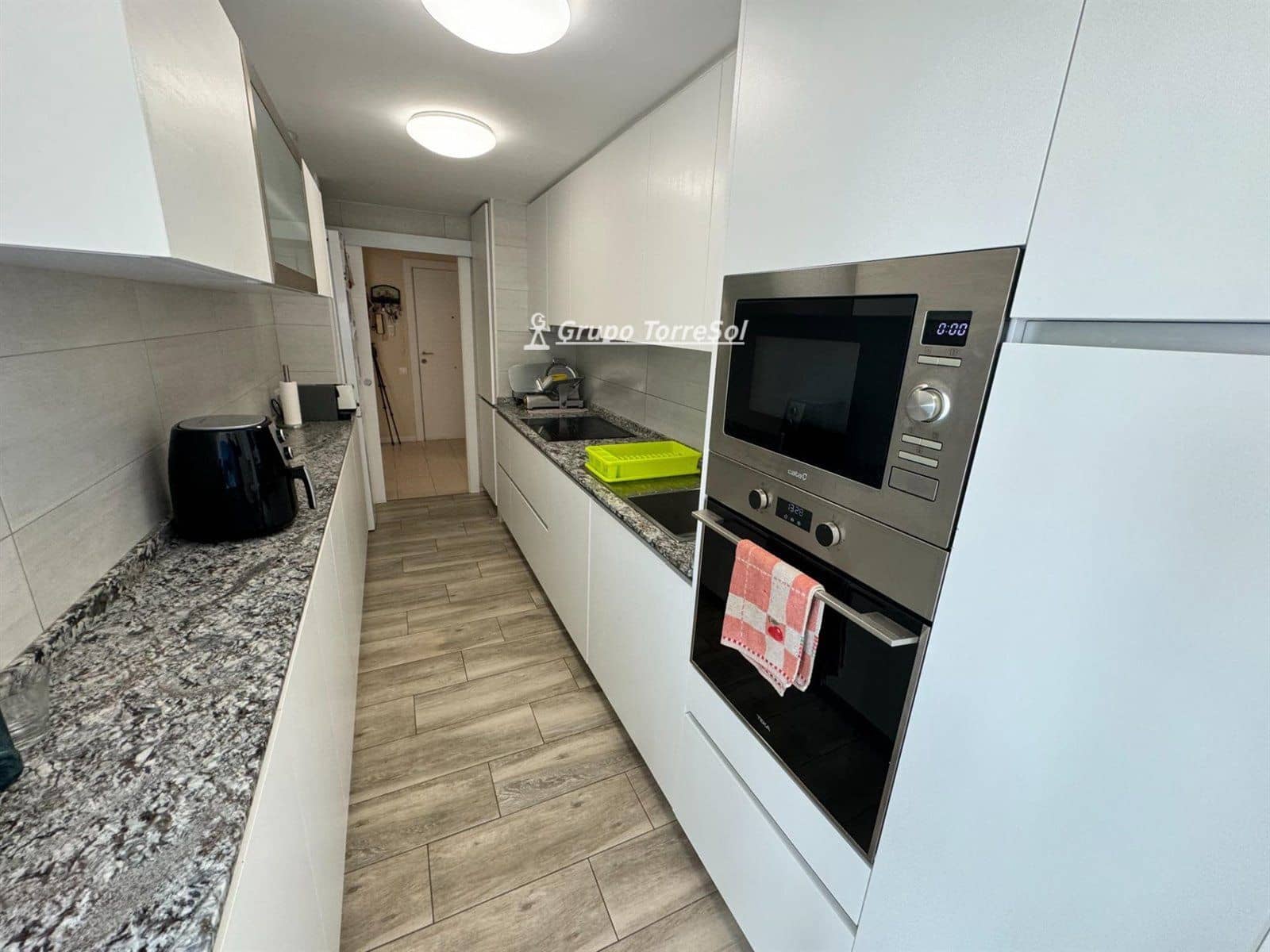 4 bedroom Flat for sale in El Vendrell with pool garage - € 345,000 (Ref: 9536179)