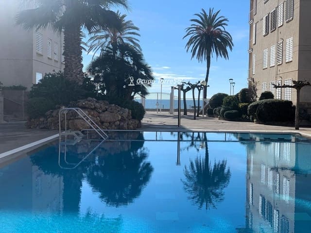 4 sypialnia Mieszkanie na sprzedaż w El Vendrell z basenem garażem - 345 000 € (Ref: 9536179)