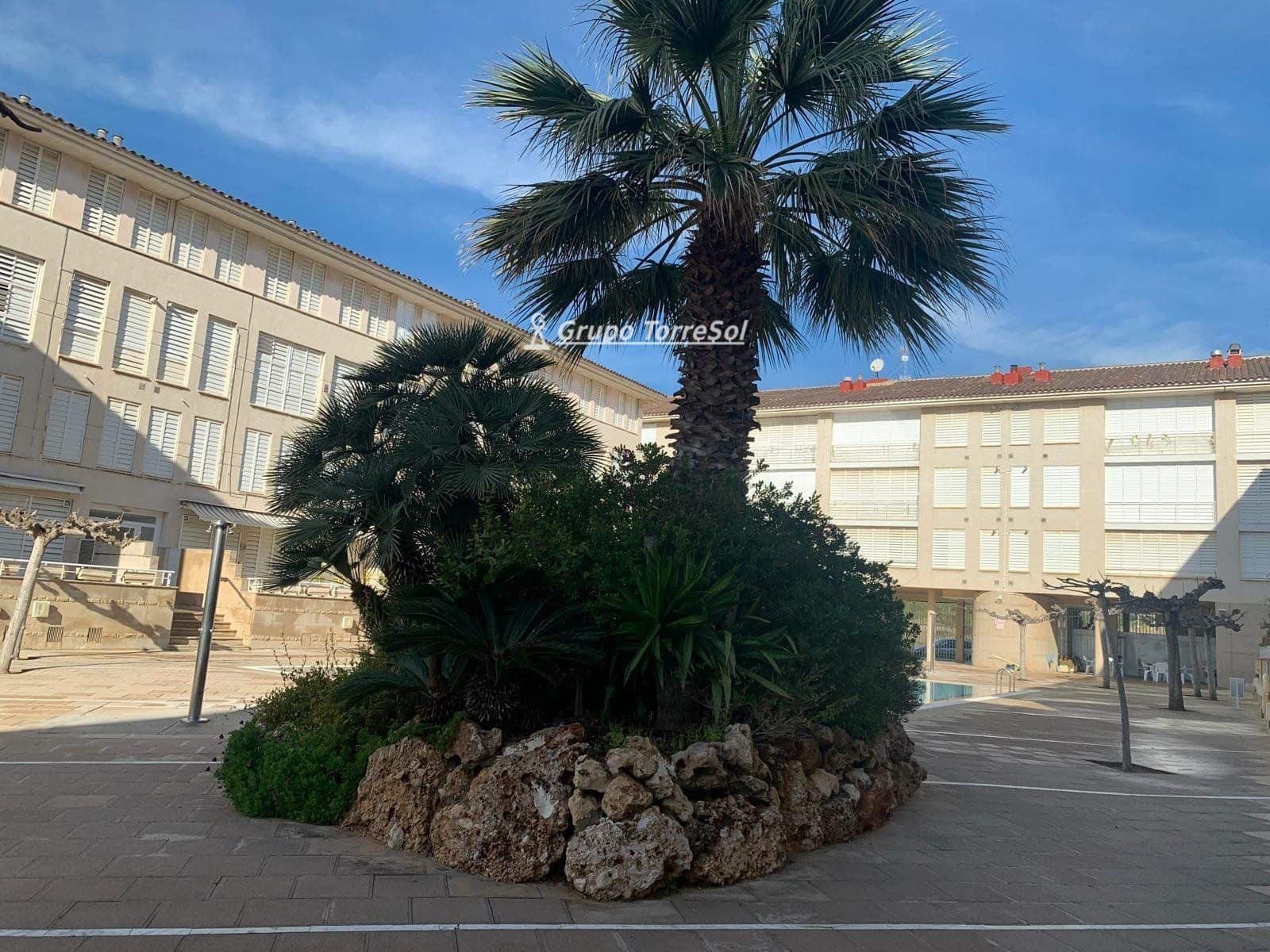 4 bedroom Flat for sale in El Vendrell with pool garage - € 345,000 (Ref: 9536179)