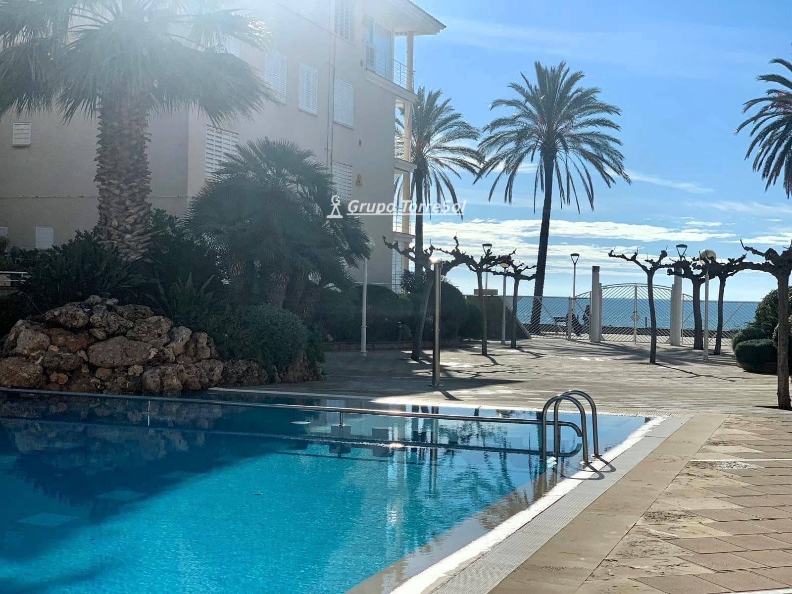 4 bedroom Flat for sale in El Vendrell with pool garage - € 345,000 (Ref: 9536179)