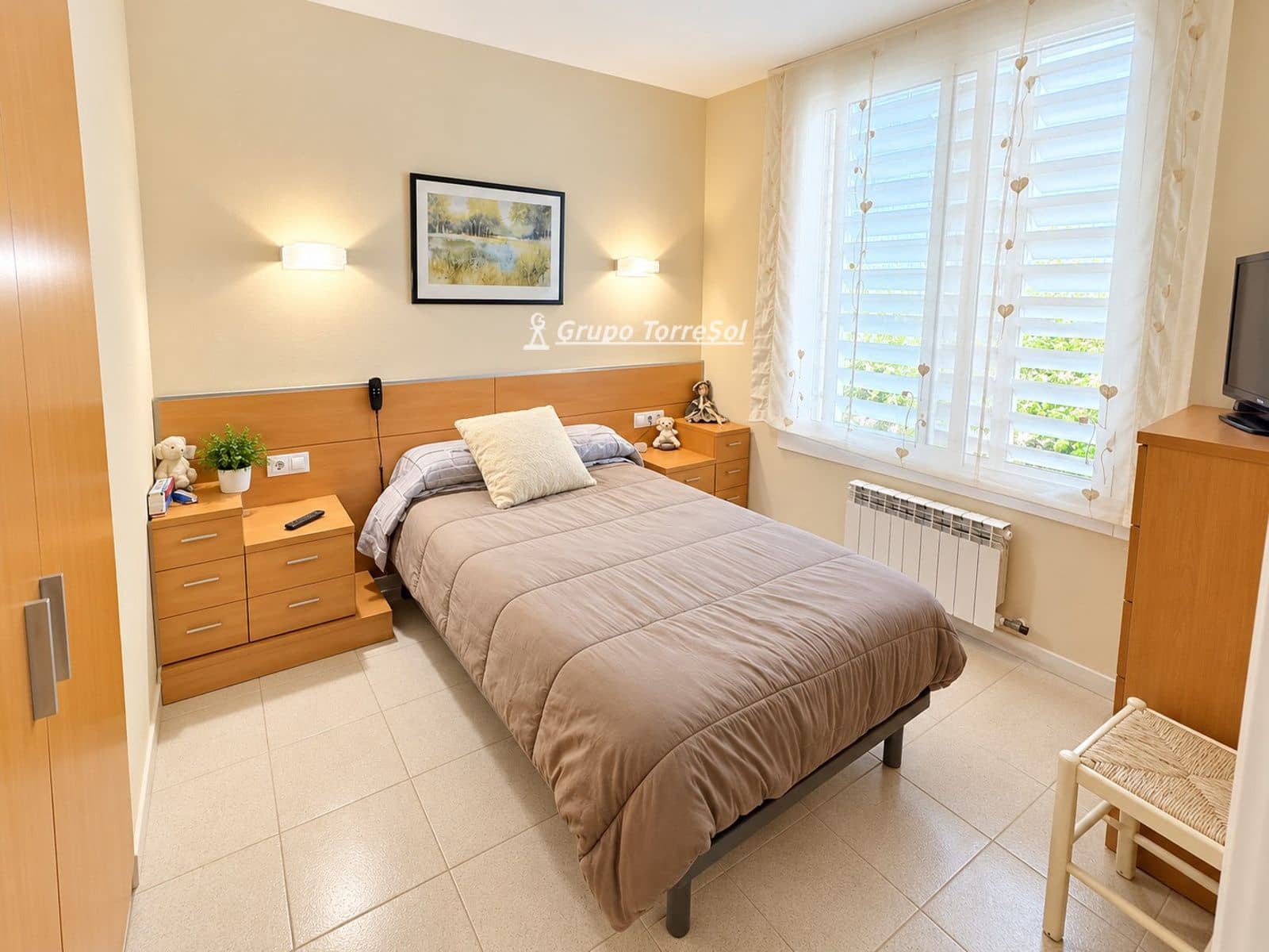 4 bedroom Flat for sale in El Vendrell with pool garage - € 355,000 (Ref: 9536179)
