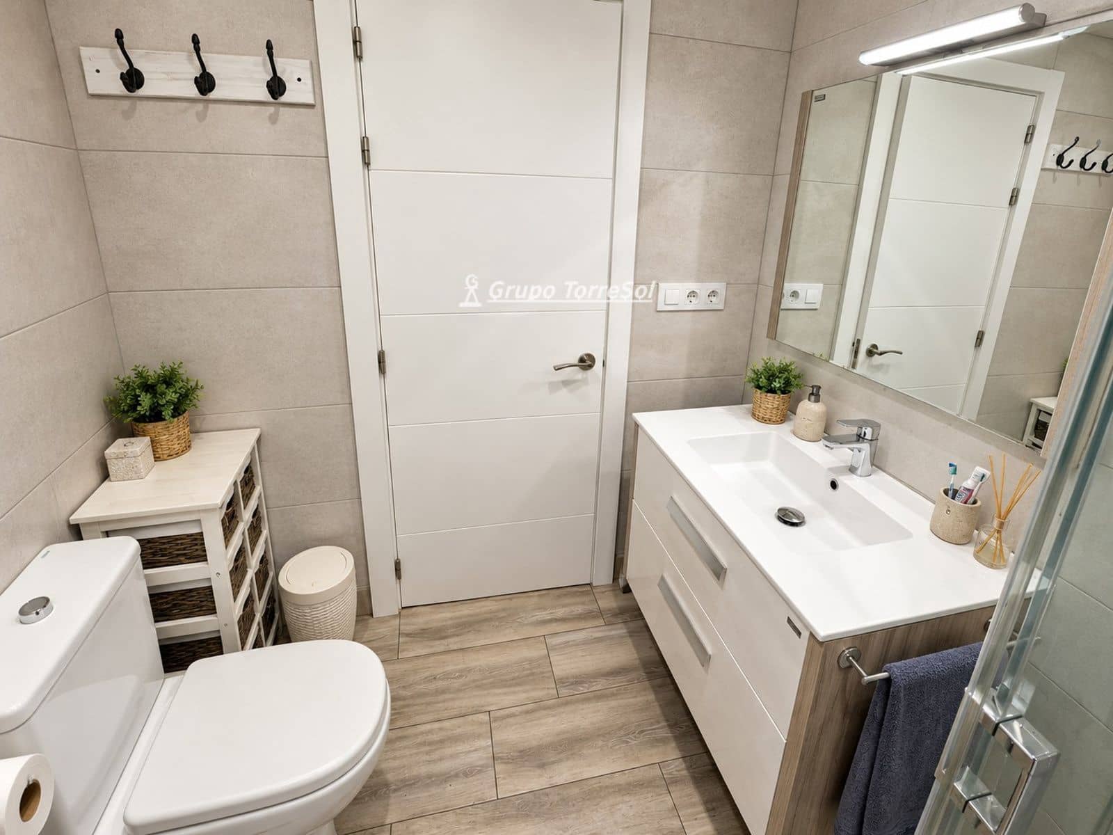 4 bedroom Flat for sale in El Vendrell with pool garage - € 355,000 (Ref: 9536179)