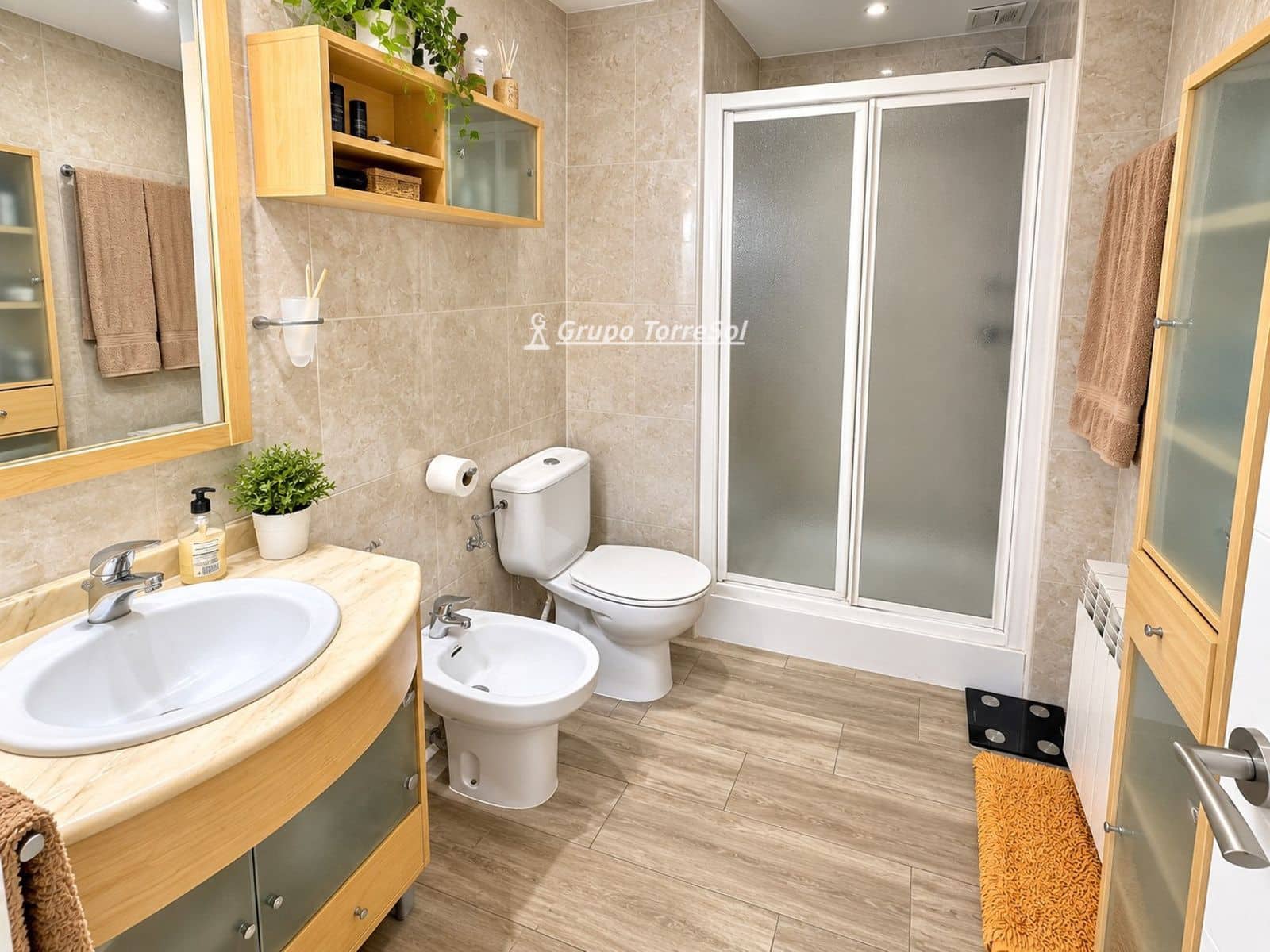 4 bedroom Flat for sale in El Vendrell with pool garage - € 355,000 (Ref: 9536179)