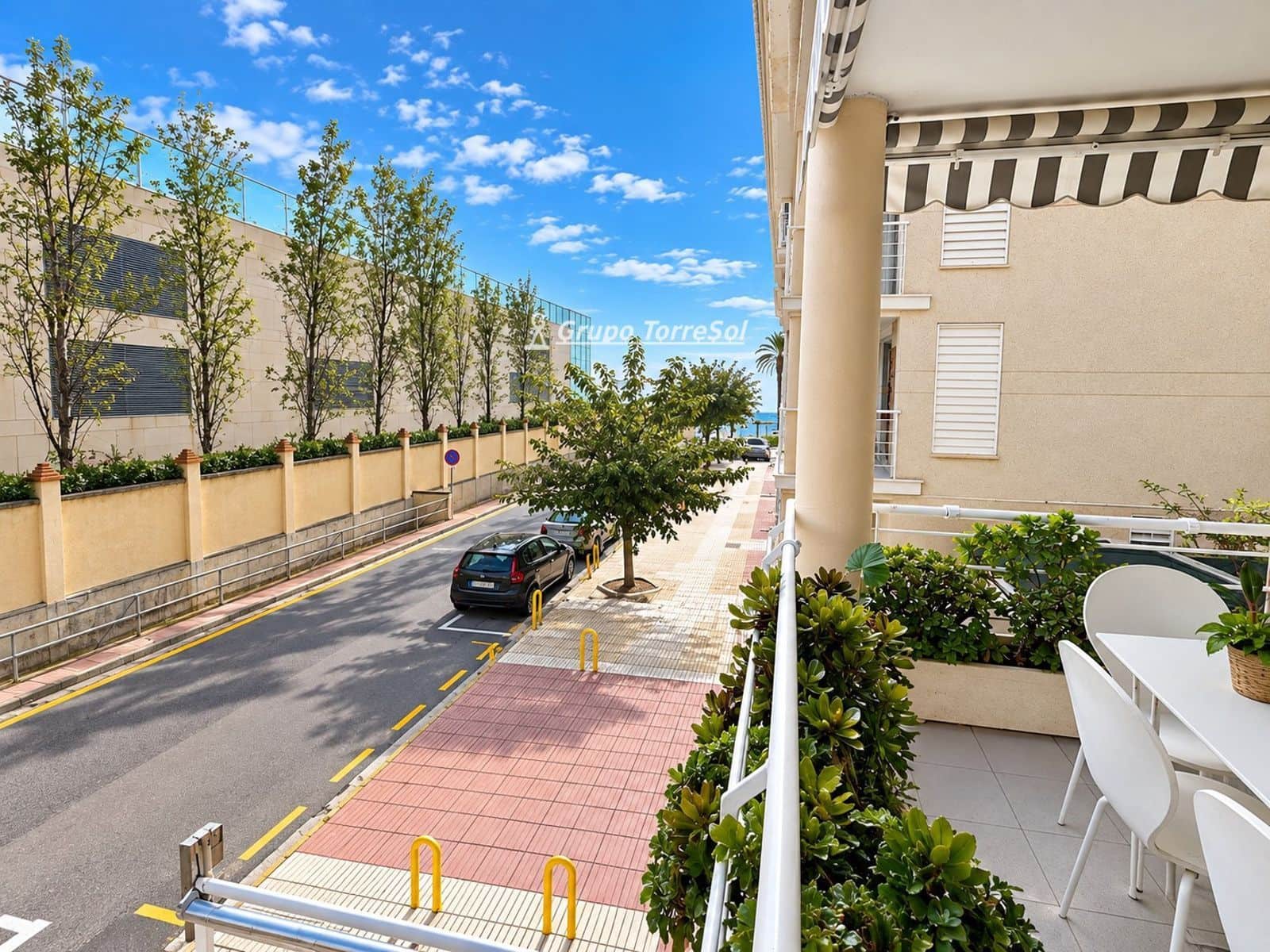 4 bedroom Flat for sale in El Vendrell with pool garage - € 355,000 (Ref: 9536179)