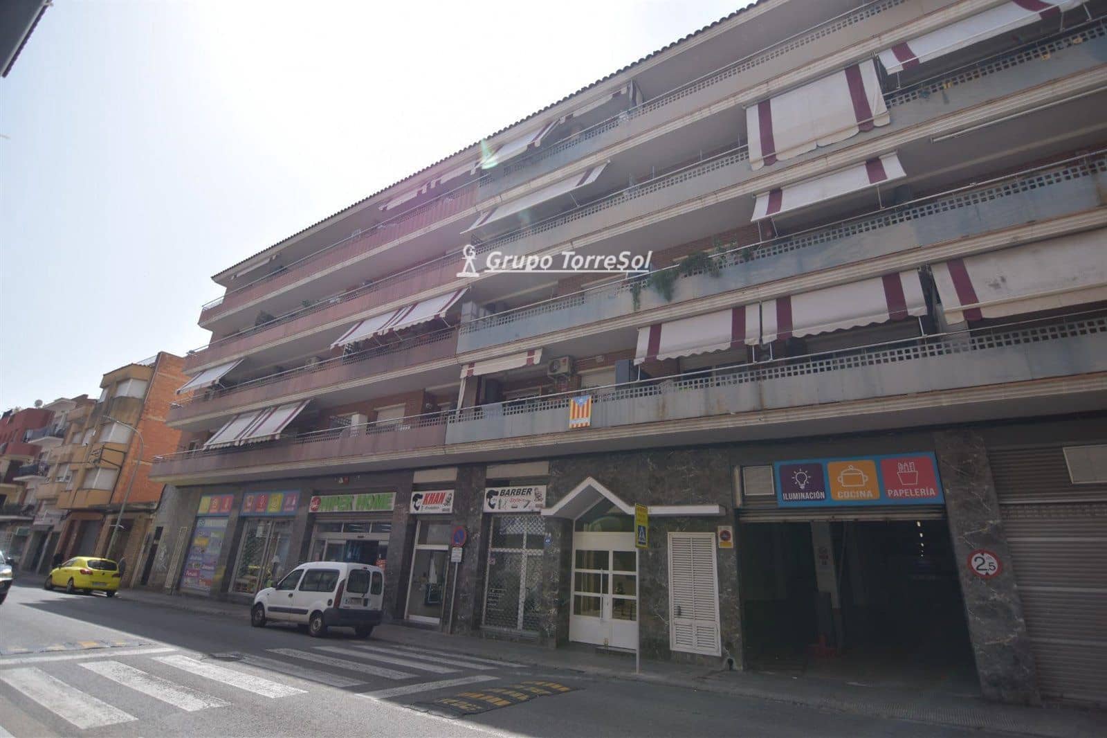 3 bedroom Flat for sale in El Vendrell with pool - € 231,864 (Ref: 9536182)