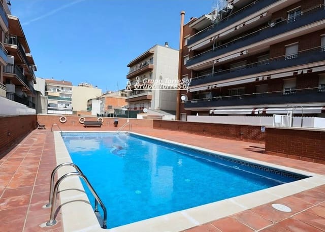 3 soveværelse Lejlighed til salg i El Vendrell med swimmingpool - € 220.000 (Ref: 9536182)