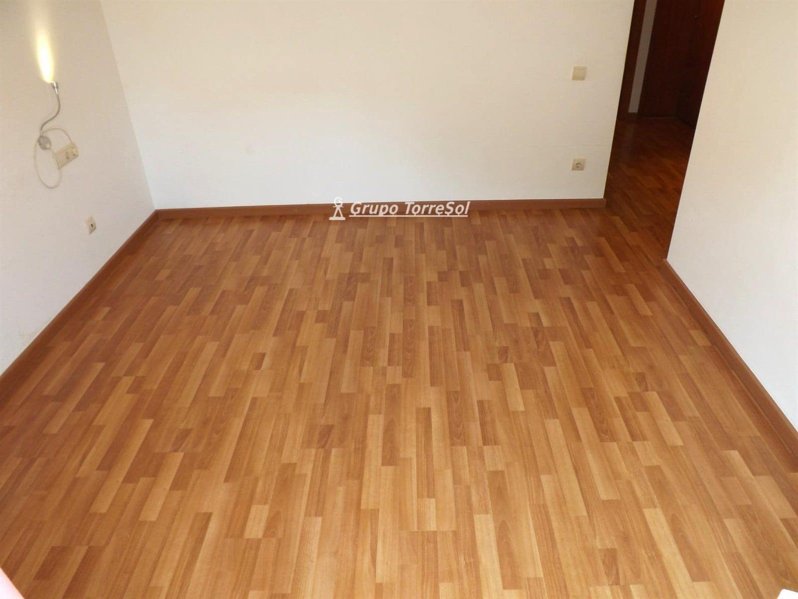 5 makuuhuone Omakotitalo myytävänä paikassa Segur de Calafell mukana 
autotalli - 365 000 € (Ref: 9536191)