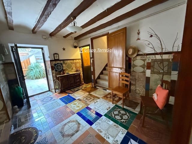 4 soveværelse Villa til salg i Masllorenç - € 200.000 (Ref: 9536194)