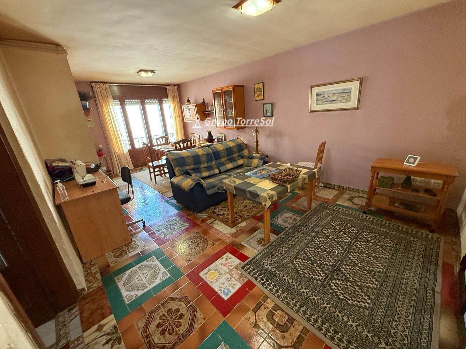 4 soveværelse Villa til salg i Masllorenc - € 200.000 (Ref: 9536194)