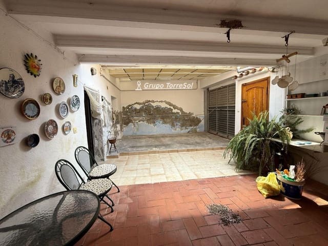 4 soveværelse Villa til salg i Masllorenç - € 200.000 (Ref: 9536194)