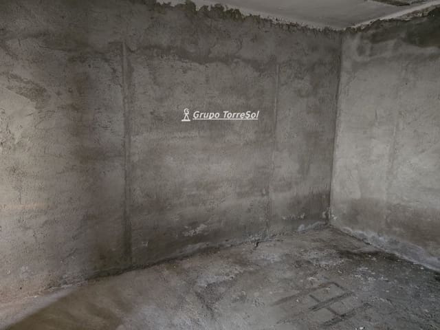 3 sovrum Villa till salu i Santa Oliva - 110 000 € (Ref: 9536195)