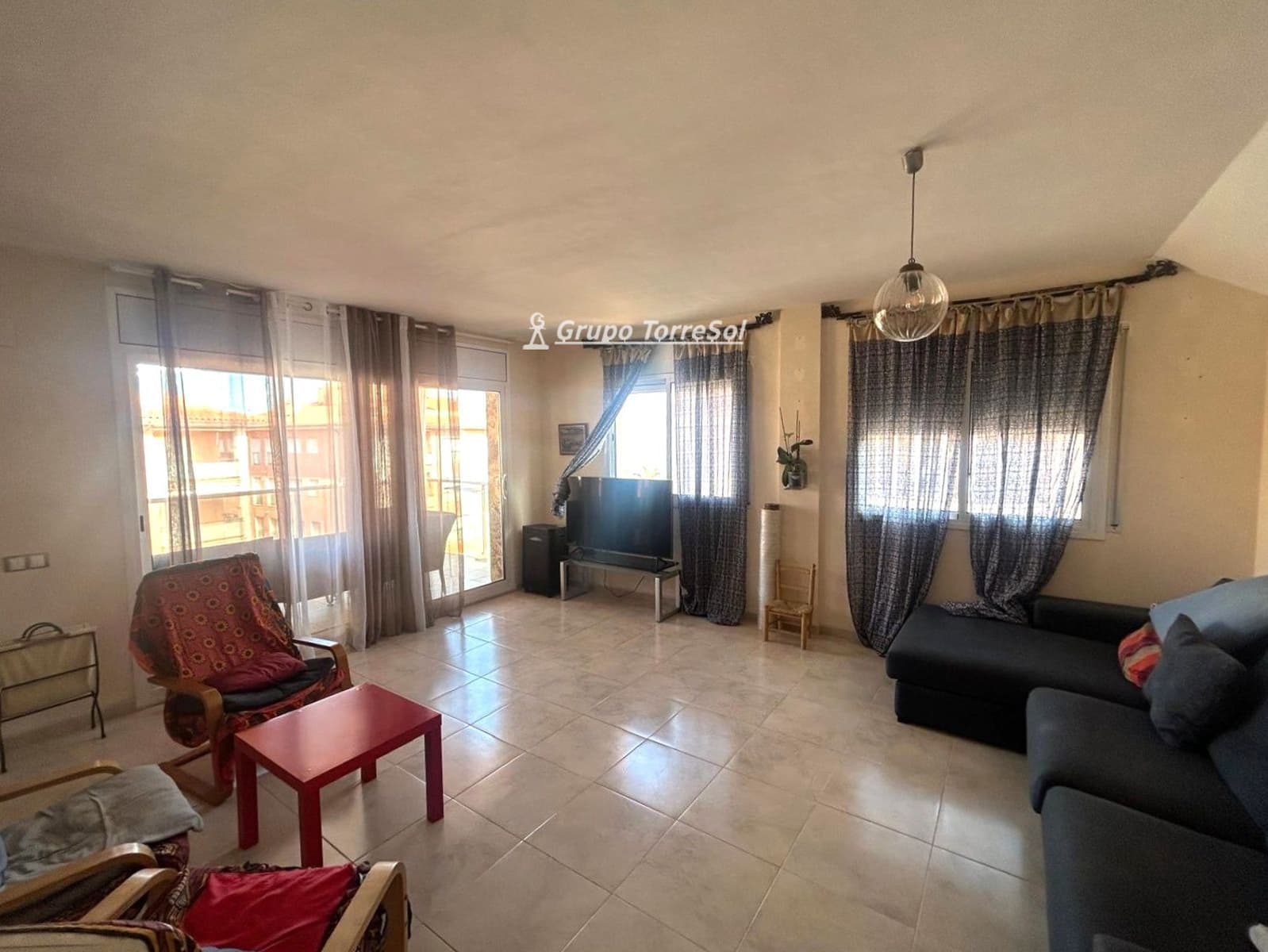 4 slaapkamer Penthouse te koop in Calafell met garage - € 480.000 (Ref: 9536202)