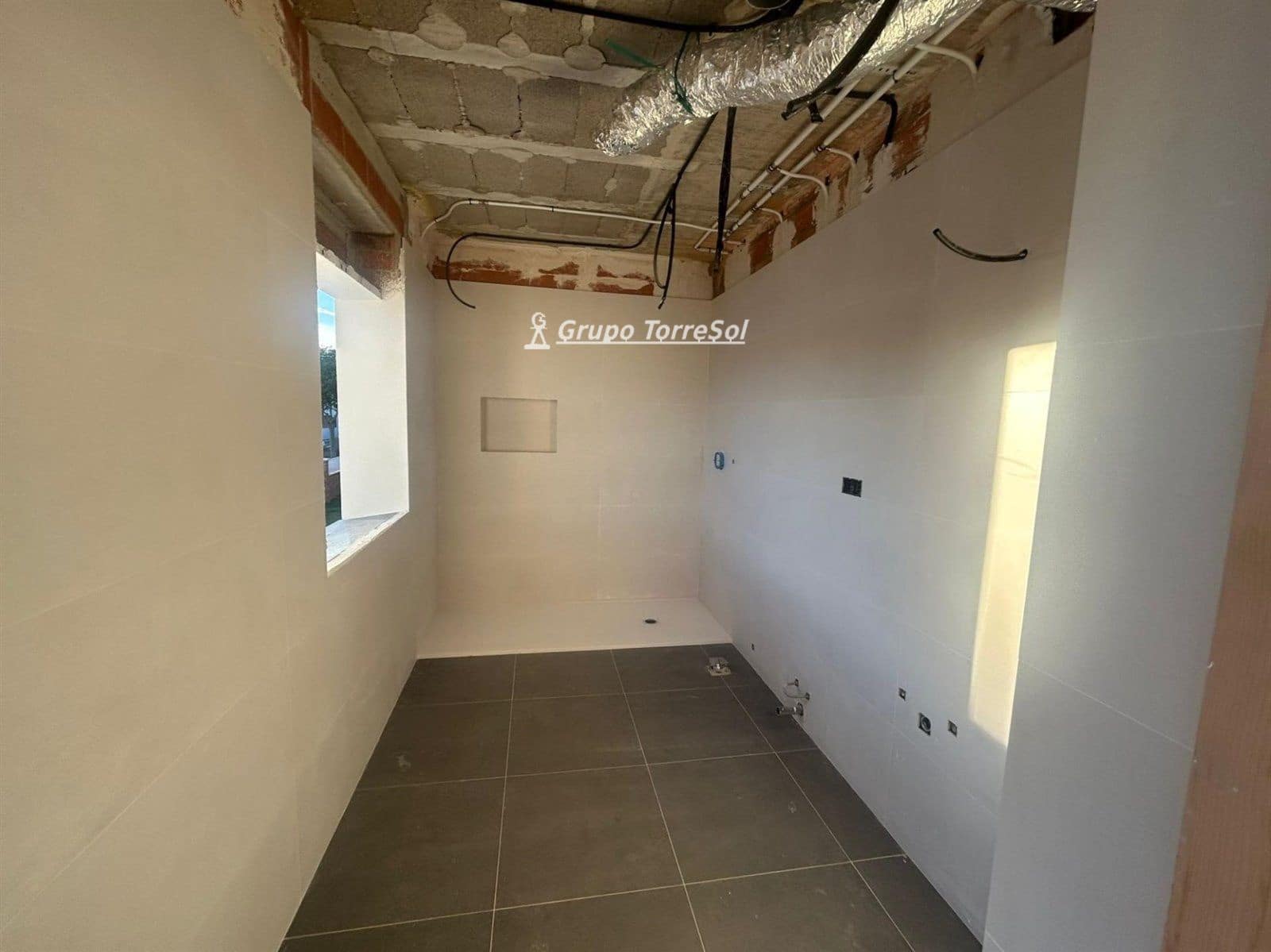 5 soveværelse Villa til salg i Calafell med swimmingpool garage - € 795.000 (Ref: 9536203)