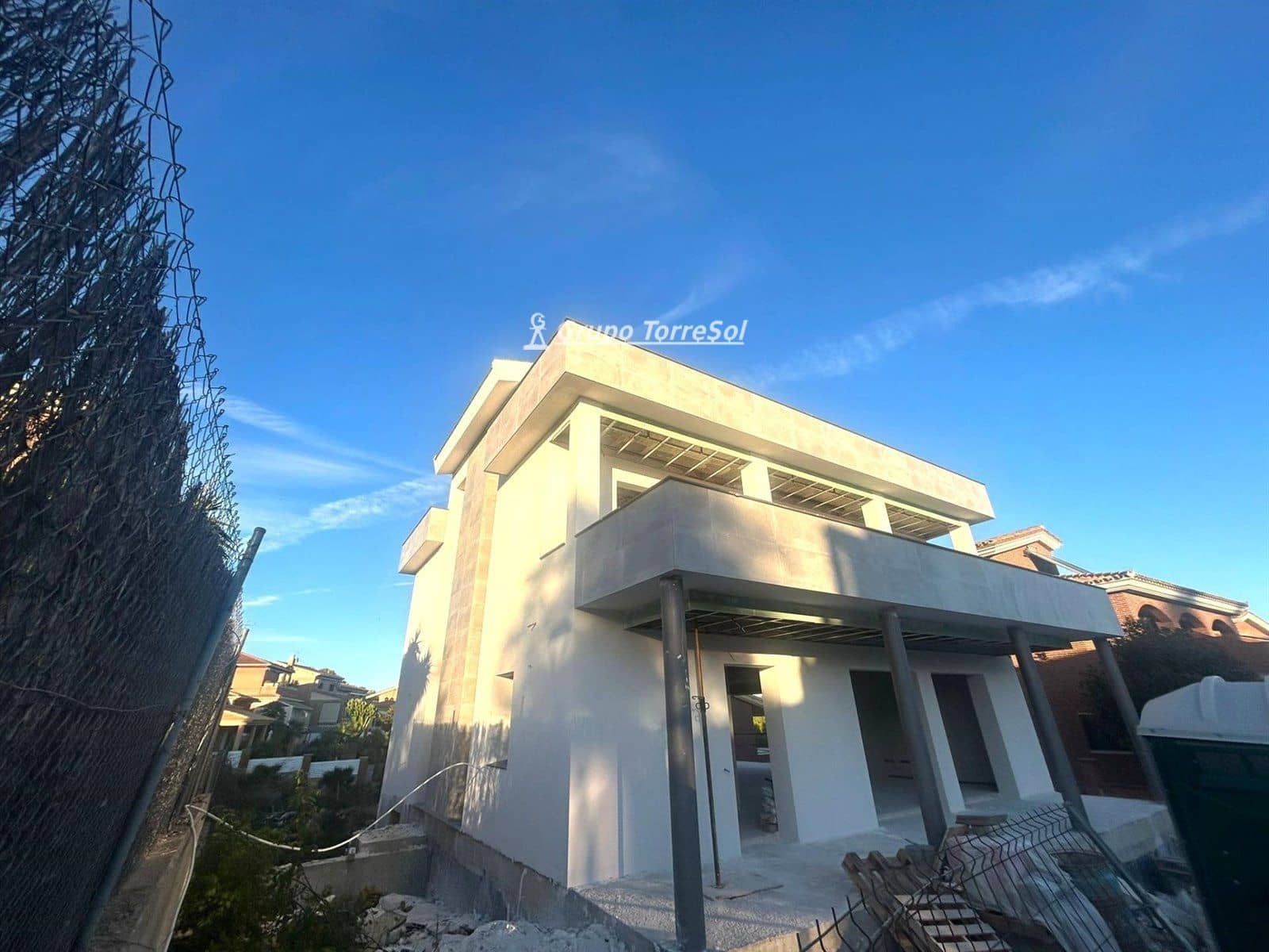 5 soveværelse Villa til salg i Calafell med swimmingpool garage - € 795.000 (Ref: 9536203)