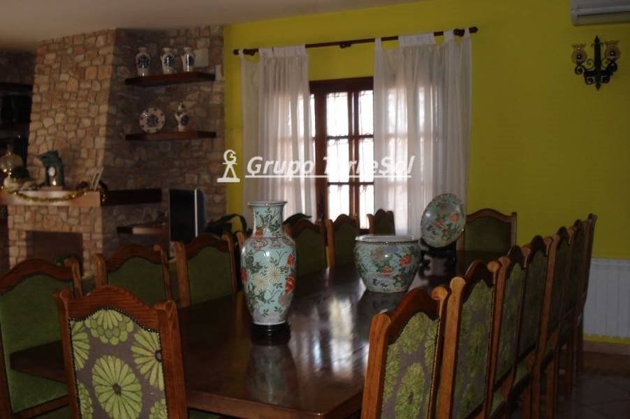 5 sovrum Villa till salu i Santa Oliva med pool - 675 000 € (Ref: 9536204)