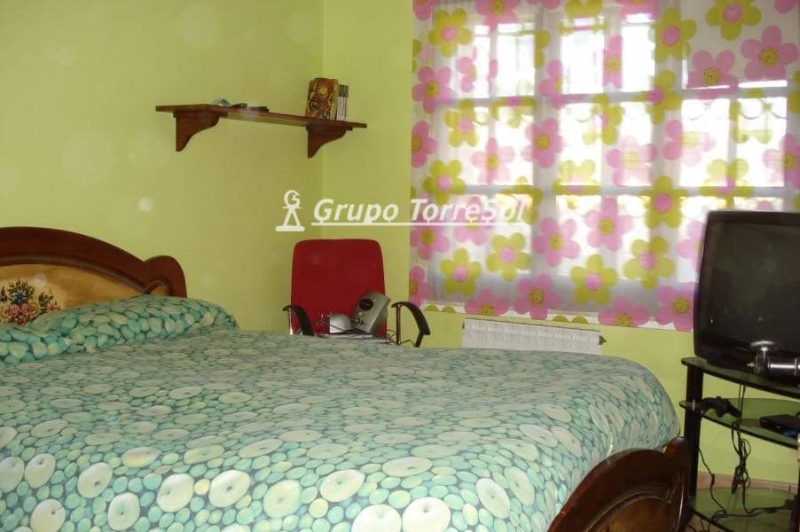 5 sovrum Villa till salu i Santa Oliva med pool - 675 000 € (Ref: 9536204)