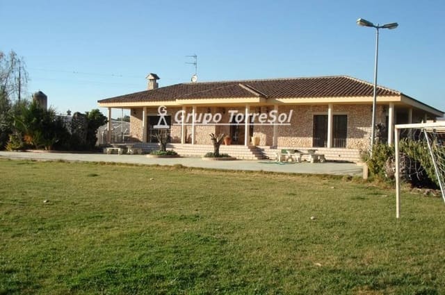 5 sovrum Villa till salu i Santa Oliva med pool - 675 000 € (Ref: 9536204)