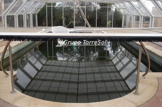 5 sovrum Villa till salu i Santa Oliva med pool - 675 000 € (Ref: 9536204)