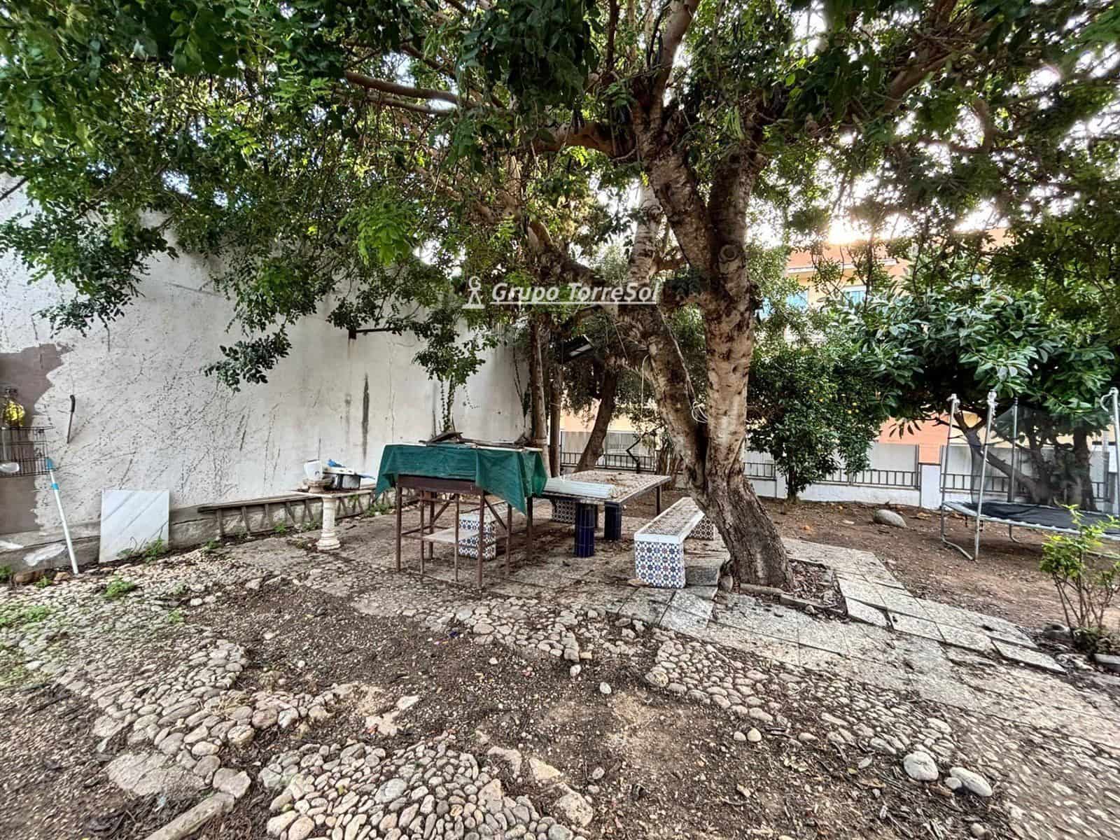 3 quarto Casa em Banda para venda em Cubelles - 310 000 € (Ref: 9536208)