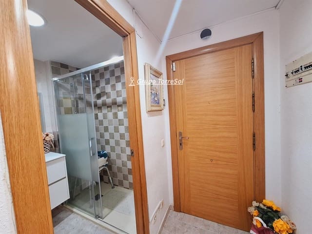 3 soveværelse Lejlighed til salg i Cubelles med garage - € 230.000 (Ref: 9536213)