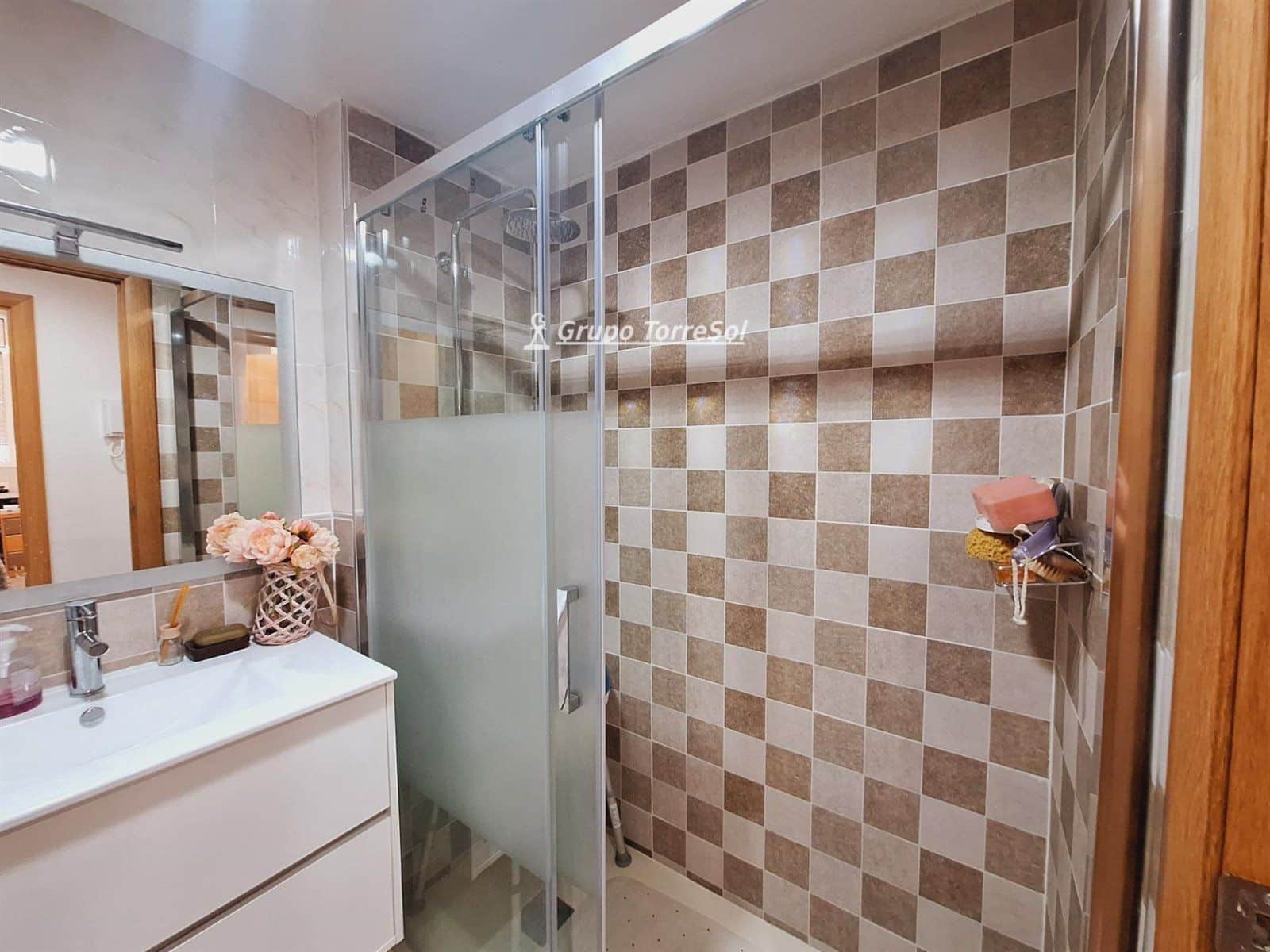 3 soveværelse Lejlighed til salg i Cubelles med garage - € 230.000 (Ref: 9536213)