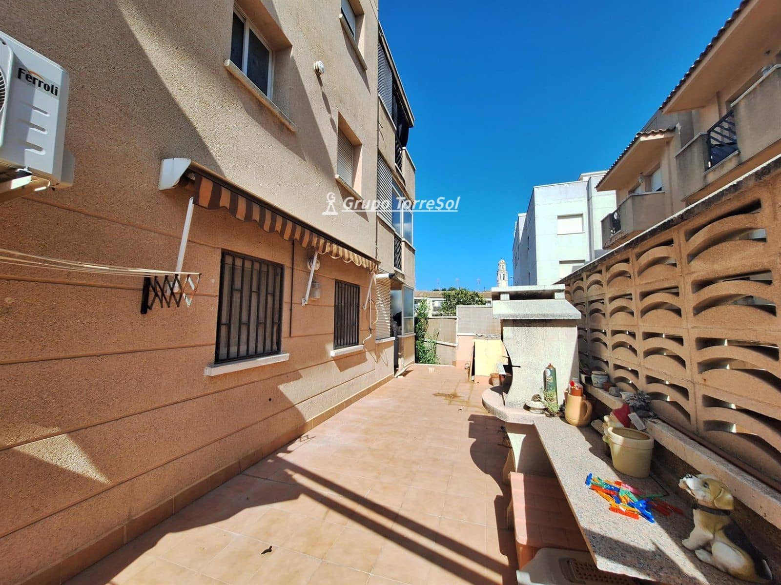 3 soveværelse Lejlighed til salg i Cubelles med garage - € 230.000 (Ref: 9536213)